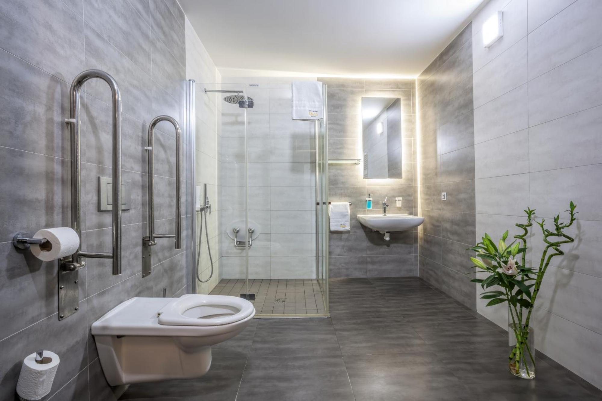 בזנץ Hotel Beta מראה חיצוני תמונה