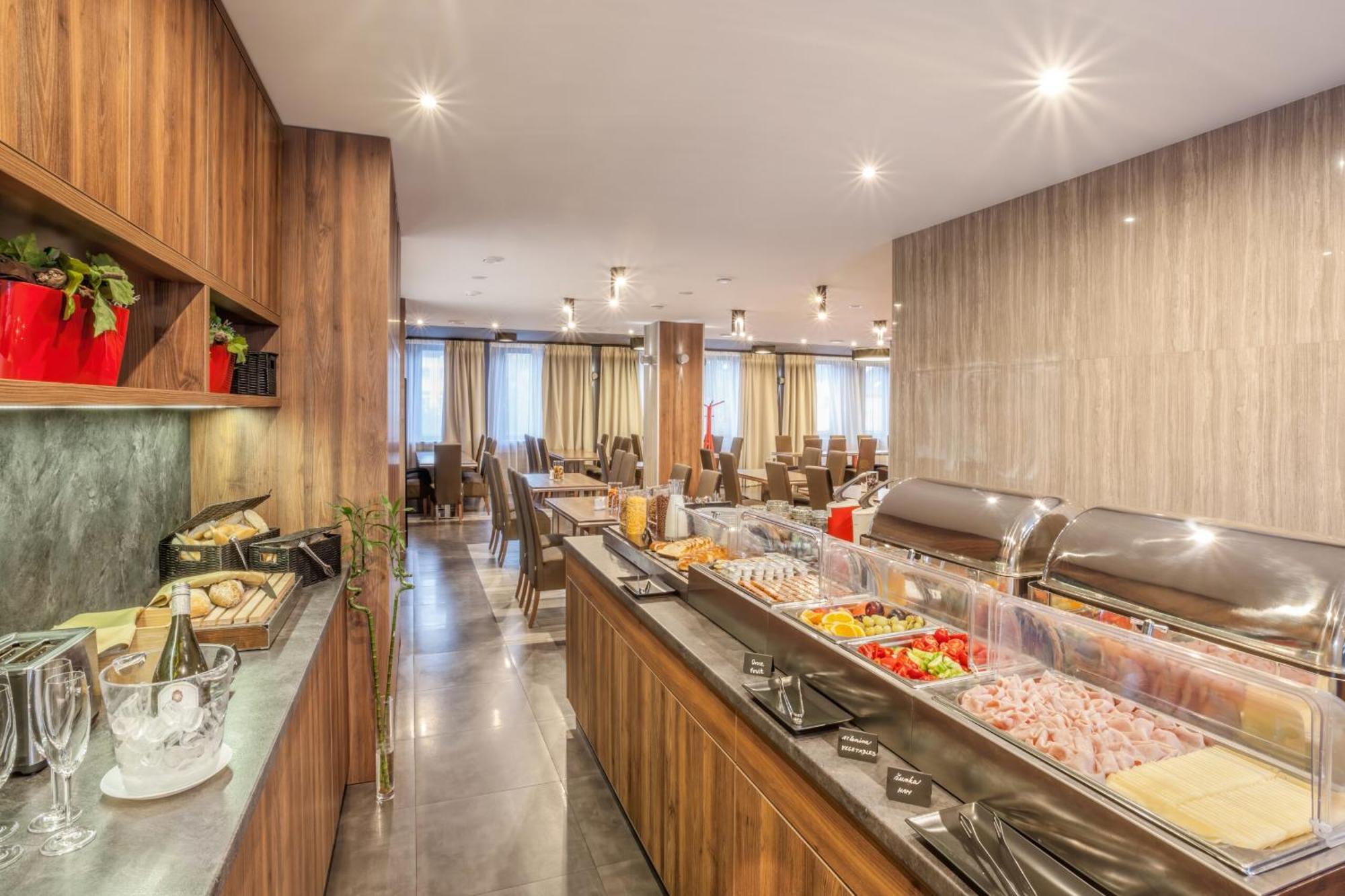 בזנץ Hotel Beta מראה חיצוני תמונה